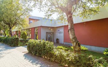 Interferie Cechsztyn w Ustroniu Morskim Rej. OD/32/0010/16 Ośrodek położony w centrum nadmorskiego kurortu. Do plaży ok. 200 m.