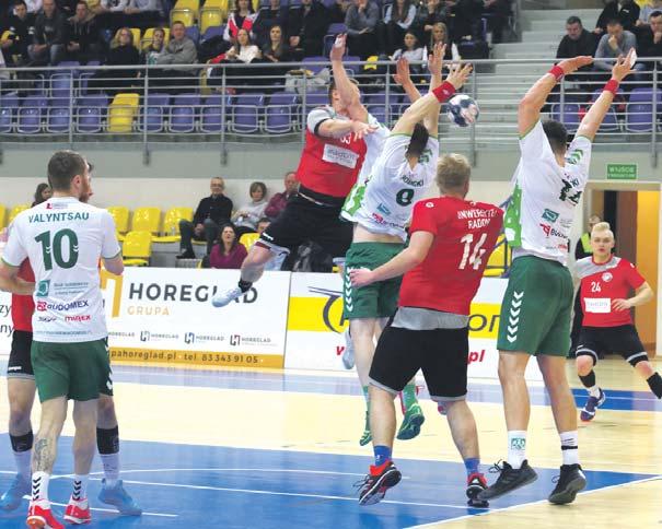 Niedzielny mecz II ligi piłki ręcznej TS Siemiatycze Olimpia Biała Podlaska został na prośbę gospodarzy przełożony. W sobotę AZS AWF o godz. 18 zagra w Końskich. Olimpia powinna w II lidze 1.