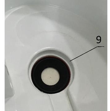 Pojemność / Tankinhalt: 2.2L Numer seryjny / Seriennummer:.. 1. Pokrywa 2.