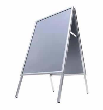 Potykacze Tablica kredowa (potykacz) MEMOBOARDS Tablica dwustronna z powierzchnią do pisania kredą, w lakierowanej, drewnianej ramie o szerokości 4 cm.