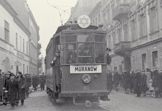 Jednak biorąc pod uwagę choćby to, że Polakom za jakąkolwiek pomoc Żydom groziła kara śmierci (w okupowanych państwach Europy Zachodniej były to zwykle tylko kary finansowe) liczbę osób ratujących