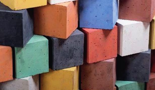 Pigmenty używane do barwienia betonu Kolor Związek chemiczny Czerwony Tlenek żelaza Fe2O3 Żółty Hydroksytlenek żelaza - FeOOH Antracytowy Tlenek żelaza i/lub modyfikowana sadza techniczna Brązowy