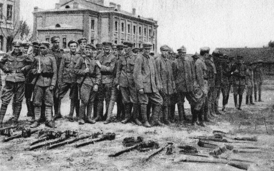 i Austro-Węgier, zamiary te miały czysto polityczny charakter i zawierały jedynie mgliste obietnice.