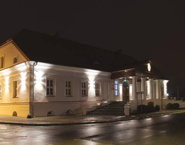 Braci Leśnej 3, Sękocin Stary Eurobudowa Sp. z o.o. ul. Orzechowa 25, 02-244 Warszawa AUTORZY PROJEKTU KTK Projekt Krzysztof Talarek ul. Laurowa 6, 61-680 Poznań LAB 3 Architekci Sp. z o.o. ul. Wroniecka 16/4, 61-763 Poznań Miasto Józefów ul.