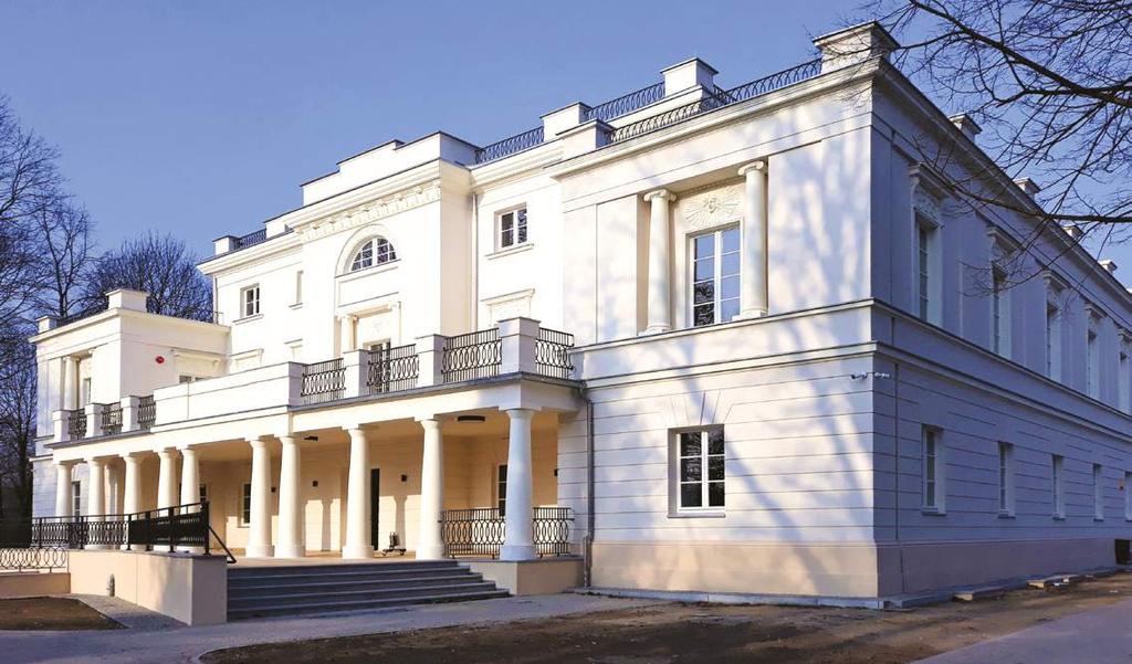 Jana Pawła II 20 64-500 Szamotuły Za stworzenie nowoczesnego hotelu oraz udaną próbę nawiązania do historii miejsca, regionu i krajobrazu.