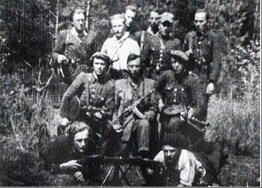 Kusza ps.,,garbaty, Lasy janowskie, sierpień 1950 r.