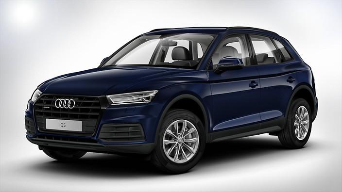 Wyposażenie dodatkowe (1/6) czarny Mythos metalik Pakiet stylistyczny S line Exterieur Pakiet optyczny Czerń tytan Audi Exclusive S Line selection Pakiet Comfort Pakiet Technology Opony 235/55 R19