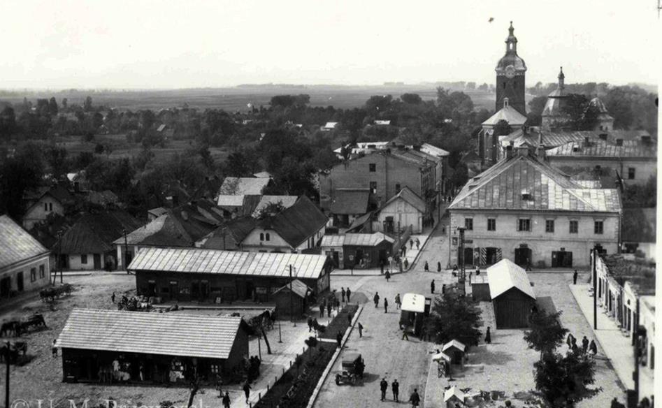 Przed wojną stanowili ponad 21 % ogółu ludności