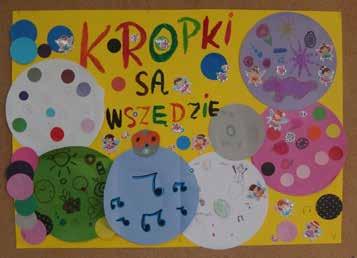 RYSUNEK Z KÓŁEK Dzieci kolorują kropki według własnego pomysłu (na kartce w kółka, ze złotą ramką), tak aby powstał rysunek.