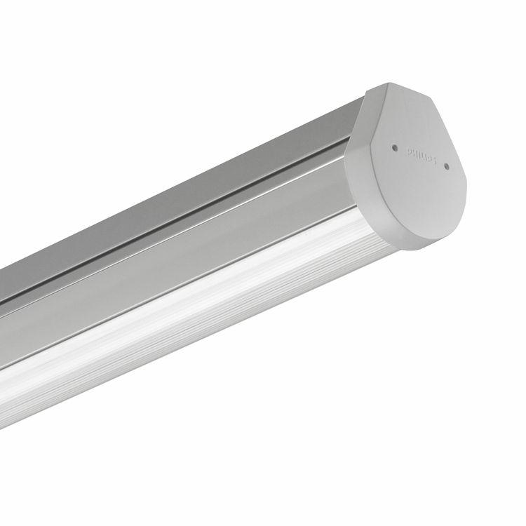 Wniosek Supermarkety Magazyny Hale produkcyjne Specyfikacje Typ 4MX900 Średnia 25 C Źródło światła Philips Fortimo LED Line 1R otoczenia Pobór mocy Wersja 1,2 m: 27-53 W Zakres temperatur od -20 do