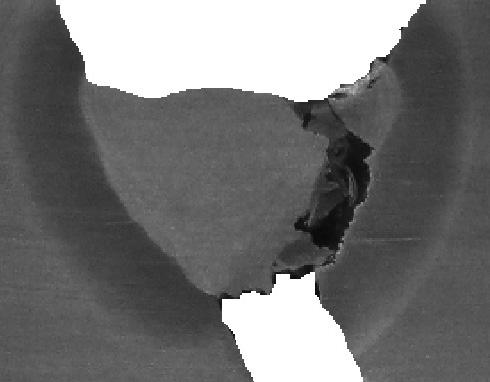Próbki oznaczono literami (W spawana pod wodą, P spawana na powietrzu) oraz kolejnymi kolejnymi cyframi arabskimi. Parametry procesu zaprezentowano w tablicy IV.