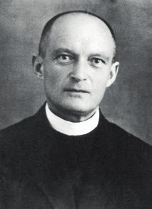 Dziedzictwo Agnieszka Łuczak Wotum za odzyskanie Niepodległości........ 160 167 Patroni naszych ulic Maciej Korkuć Bracia Okrzejowie zapomniani bohaterowie Niepodległości.