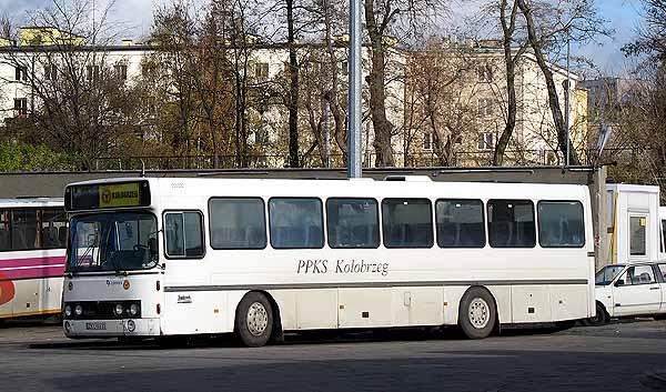 Są to dość młode autobusy wyprodukowane w latach 97-99. Dla porównania najstarsze autobusy w MZK są z 1993 roku. O losie wystawionej szóstki zaważył jednak fatalny stan techniczny.