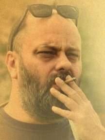 WYWIADY PETR JARCHOVSKÝ, autor scenariusza Jak powstała trylogia Ogród rodzinny? To najbardziej osobista opowieść, jaką kiedykolwiek napisałem. To część historii mojej własnej rodziny.