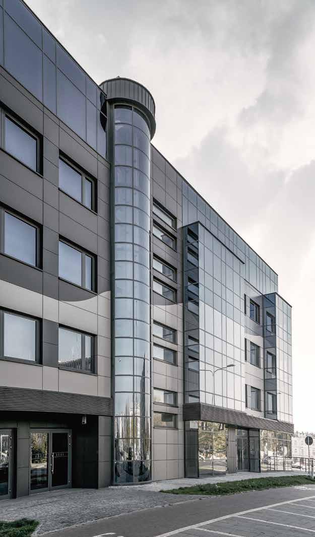 40 41 / Kielce Aqua Office Building
