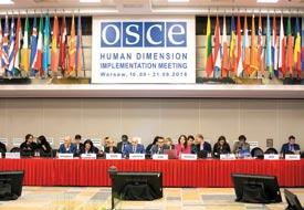 na okładce przedniej: OSCE/Piotr Markowski 30 4 7 10 13 16 18 22 25 28 30 32 34 36 38 41 44 47 50 Zadanie współfinansowane ze środków Powiatu Szczecineckiego Sprawy Romów i Sinti Rakhiben