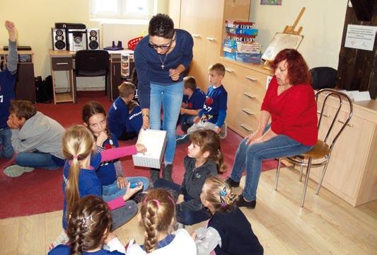 Na obwakier sar na dźianes Edukacyjna warsztati romańia kulturacha the ćibaha Ław integracja, ta sar dźiał pało Roma ta szaj oda ław rozuminas po but awer sposobi.