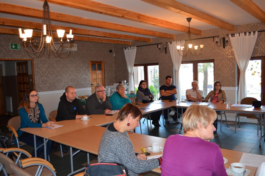 Szkolenie Rady W dniach 17-18 listopada 2016 roku odbyło się szkolenie Rady, Zarządu i Komisji Rewizyjnej LGD oraz pracowników biura z zakresu.