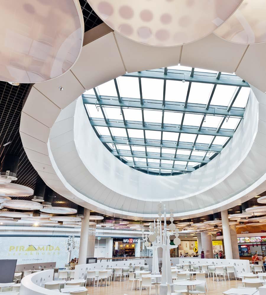 CENTRUM HANDLOWE KORONA KIELCE Projekt: Bose International Planning & Architecure Produkt: OPEN CELL OPEN LINE Sufit kasetonowy Zabudowy pionowe typu VARIO KORONA KIELCE SHOPPING CENTRE