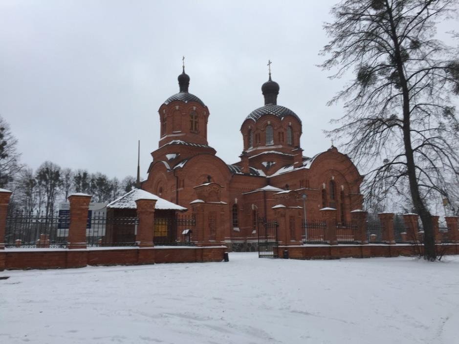 3. Cerkiew św Mikołaja Prawosławna cerkiew parafialna znajdująca się przy ul. Sportowej w Białowieży.