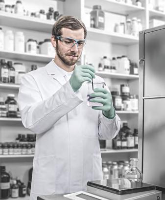 Zagrożenia chemiczne Jednorazowe rękawice ochronne W postaci serii produktów u-fit uvex oferuje wysokiej jakości jednorazowe rękawice ochronne, które gwarantują wysoki stopień bezpieczeństwa i
