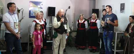 BELA NEDEJA Tisuće posjetitelja na kastavskim ulicama i trgovima Iako se svake godine obogaćuje novim sadržajima, u duhu vremena, nikada se ne zaboravlja domaća tradicija i upravo to Belu nedeju čini