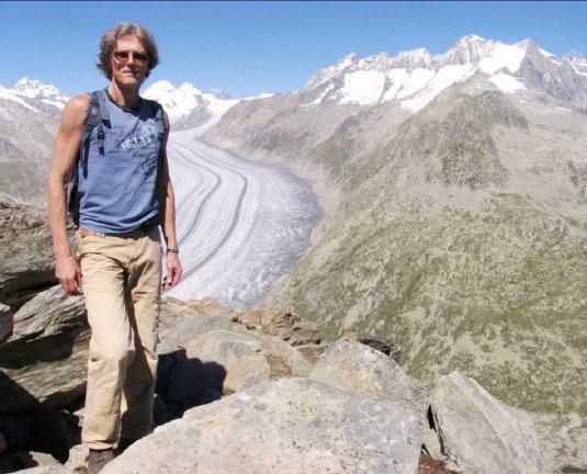 20 Šveicarija ir Lietuva: likimo vingiai Laikinas gyvenimas Šveicarijoje VILIJA BISCHOFF HANDSCHIN Poetas Eugenijus Ališanka, kultūros fondo Landis & Gyr, remiančio vidurio ir rytų Europos kultūrą,