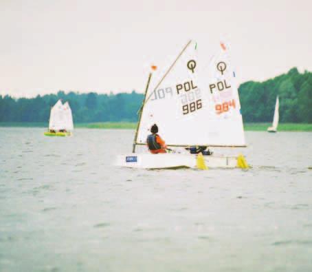 NAJLEPSI W KRAJU W PUCHARACH Puchar Polski Grupa B: 1990 Myszkorowska Agnieszka Pogoƒ Szczecin 1991 Strzy ewski Krzysztof LKS Kiekrz 1992 Szotyƒska Katarzyna SWOS Warszawa 1993 Marciniak Wojciech MKS