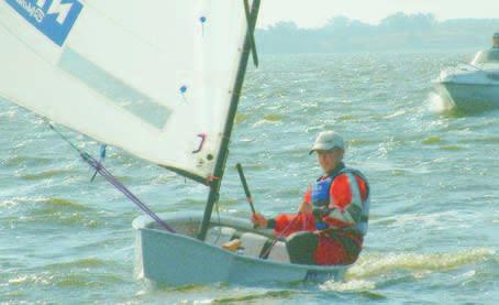 WYNIKI REGAT ZAGRANICZNYCH W 2003 ROKU Mistrzostwa Europy Starigrad Chorwacja Ch opców (178 zaw.) 1. Piotr Radowski YKP Gdynia 2. Stjepan Cesic CRO 3. Joaquin Blanco ESP 4.