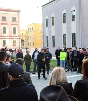 Vasili thekson se BE në Bruksel kryqëzon koncesionet, në Tiranë hesht, ndërsa rilindja krihet.