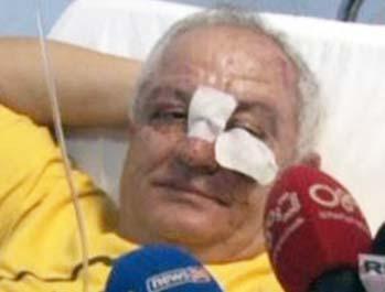 D DURRËS huna ndaj avokatit Ilia Ilia është ngjar je e rëndë. Unë e dënoj ashpër veprimin e djalit tim, Mondi Voga, i cili ka kryer këtë akt të shëmtuar.