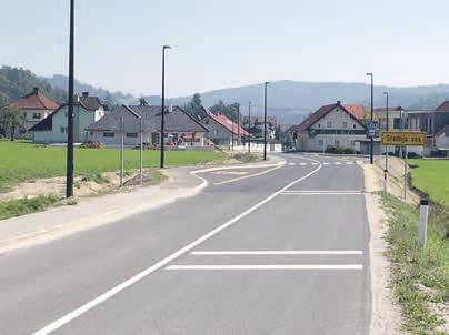 Pospešeno pa nadaljuje z ureditvijo in rekonstrukcijo novih odsekov, saj sta bila julija letos že izdelana izvedbeni načrt ureditve regionalne ceste do odcepa za Podreber (od km 10.600 do km 10.