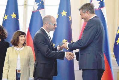 september Predsednik republike Borut Pahor je na prvi šolski dan podelil jabolko navdiha ustvarjalcem in ustvarjalkam literarnega projekta Cankar v stripu.