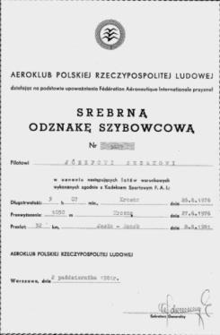 Studia ukończył w 1955 roku uzyskując dyplom magistra inżyniera górnictwa - specjalności eksploatacji ropy iwiertnictwa.