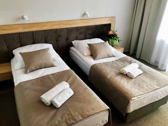NOWOŚĆ HOTEL*** JAROSŁAWIEC Jarosławiec jest niewielką miejscowością wypoczynkową z pięknymi plażami oraz dzikimi, stromymi klifami. W 2018 r.