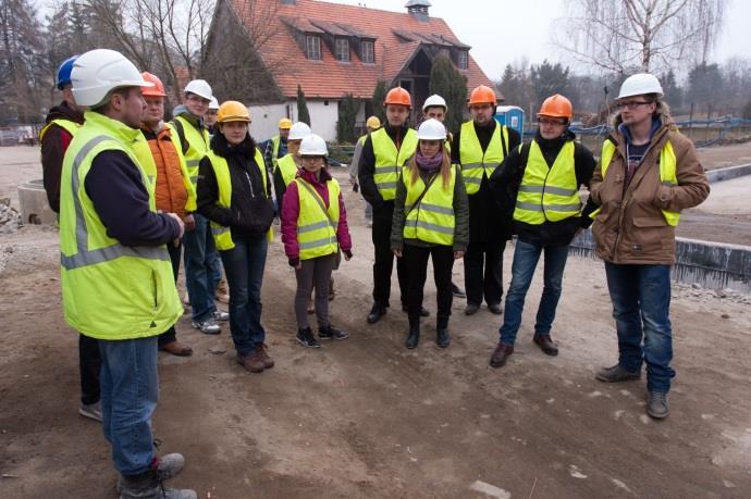 budownictwa, czy szkoleniach z tematyki związanej z