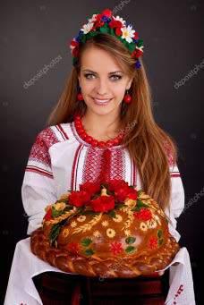 pieśni i tańca prezentujących folklor ukraiński Jaskółcze Gniazdo - Krym