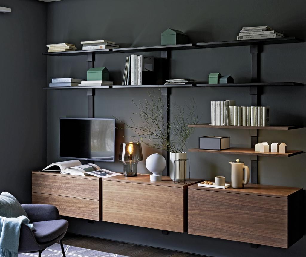Salon Chcesz połączyć wygodę z indywidualnym charakterem? Pecasa to umożliwi. Drewniane elementy w żądanym kolorze wykonane z wybranego materiału sprawią, że poczują się Państwo w domu komfortowo.