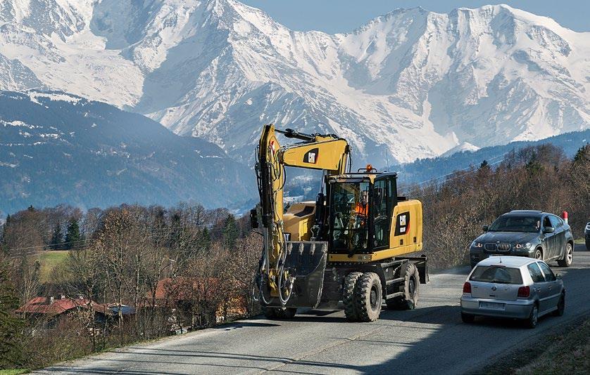 NOWOŚĆ! Blokadę mechanizmu obrotu można włączyć niezależnie od blokady osprzętu przy niskiej prędkości (poniżej 5 km/h) Czy można wymyślić jeszcze prostsze rozwiązanie?