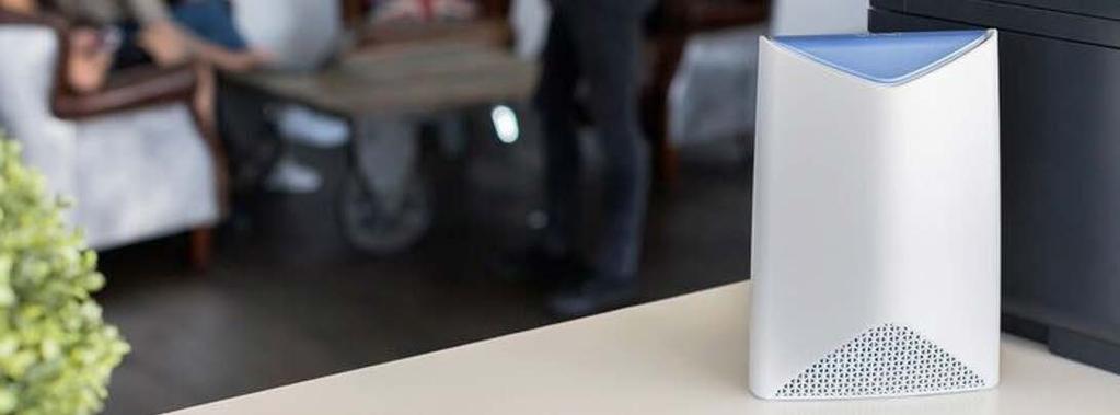 MODEL SRK60 Zalety Zestaw Satelita plus router baza zapewnia do 80 połączeń z WiFi o wysokiej wydajności.
