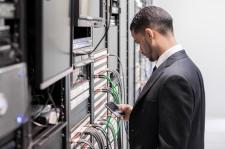 Założenia do zmiany przepisów o ochronie danych osobowych Powód zmian: - rozwój technologii - brak jednolitości w praktyce państw