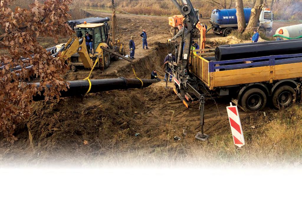 Realizacje Zastosowanie rur z żeliwa sferoidalnego w technologiach bezwykopowych Wysoka wytrzymałość, modułowość oraz trwałość rur z żeliwa sferoidalnego w połączeniu ze sprawdzoną technologią, dają