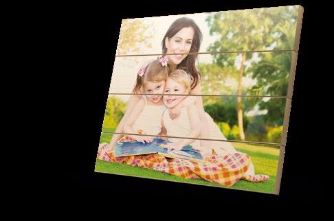 Swoją CEWE Fotoksiążkę zrobisz nawet w 3 minuty, dzięki naszemu darmowemu programowi projektowemu CEWE FOTOŚWIAT.