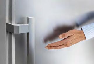 W urządzeniach BluPerformance technologia chłodzenia została kompaktowo zintegrowana w cokole urządzenia, minimalizując w ten sposób poziom szumu oraz