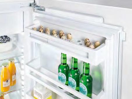 Ergonomicznie rozplanowane wnętrze umożliwia oddzielne przechowywanie produktów, takich jak np. owoce i warzywa lub podzielenie ich np. według terminu przydatności do spożycia.