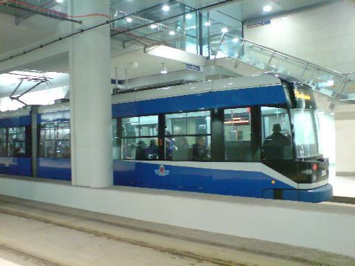 Koleje miejskie Lekkie koleje miejskie, premetro, szybki tramwaj systemy transportu