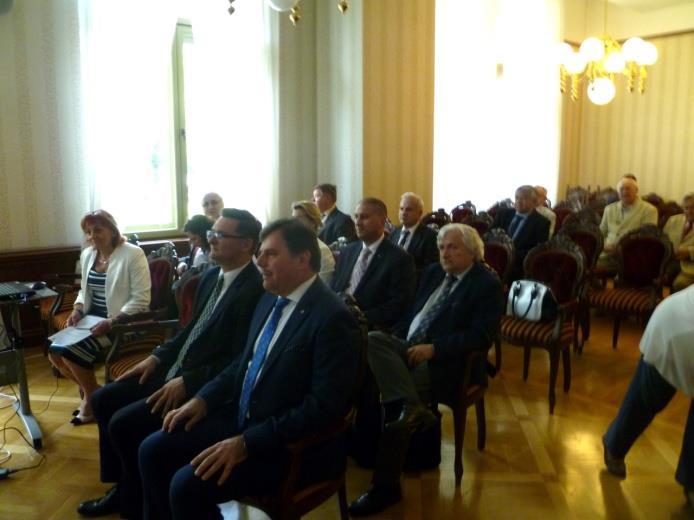 - Na zaproszenie prezydenta miasta Katowice Marcina Krupy i prezesa OZW Jerzego Barglika w Pałacu Goldsteinów w Katowicach odbyło się spotkanie członków Komitetu Honorowego Katowickich Dni Elektryki.