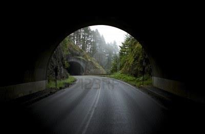 Tunelowanie we fliszu
