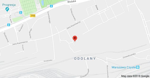 Lokalizacja i dostępność komunikacyjna: Nieruchomość położona w dzielnicy Wola. W sąsiedztwie zabudowa mieszkaniowa wielorodzinna.