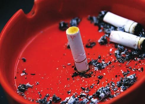 Zadanie 1. Jakie skutki dla zdrowia ma palenie papierosów? Poniżej wymieniono niektóre szkodliwe dla zdrowia skutki palenia papiersów.